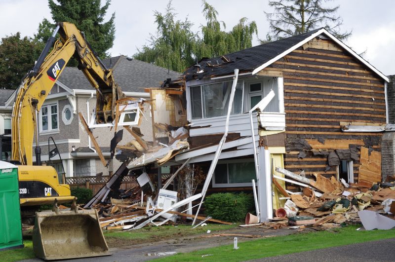Cabin Demolition in Houston, TX